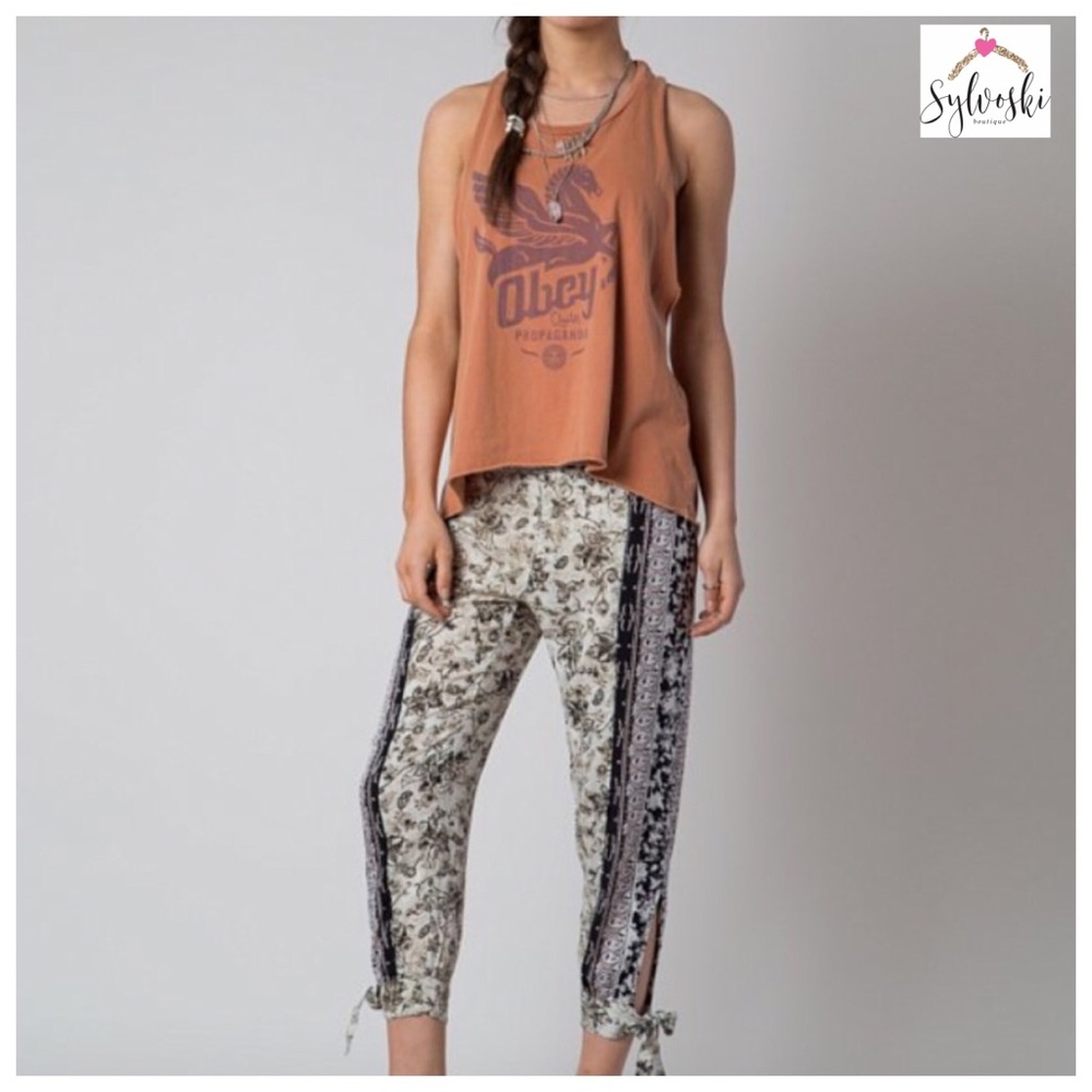 🆕O'Neill Tucker Printed Floral Woven Soft Pant - Picture 3 of 8